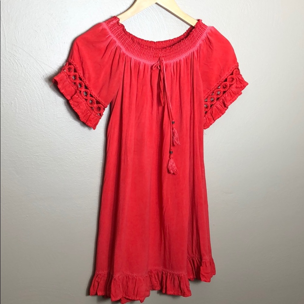 Francesca’s Off the Shoulder Ruffled Hem Dress